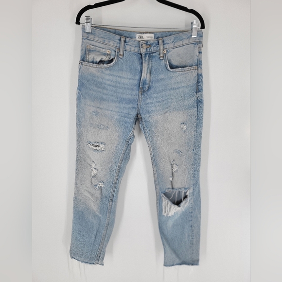 Zara The Distressed Cigarette Fit Jeans Size 6 - Picture 1 of 5